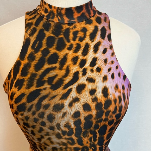 Gorgeous Leopard Print Dress - Picture 6 of 9